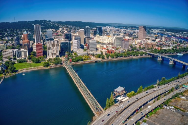 Aeriel View of Portland Oregon , place advertising in the Daily commercial Record
